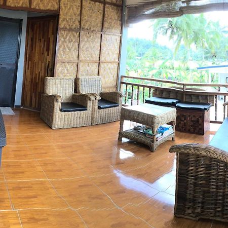 Mioki Hometel Batuan Exterior photo